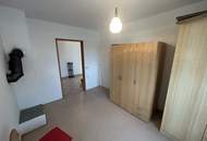 Bungalow mit zentral begehbaren Räumen & Garage