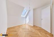 Exklusive 4-Zimmer-Wohnung mit 43 m² Panoramaterrasse – Familienhit im DG
