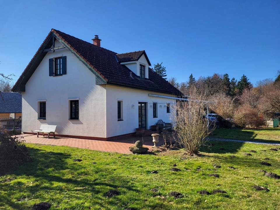 LIEGENSCHAFT FÜR PERDE- UND NATURLIEBHABER 30 Minuten von Wien