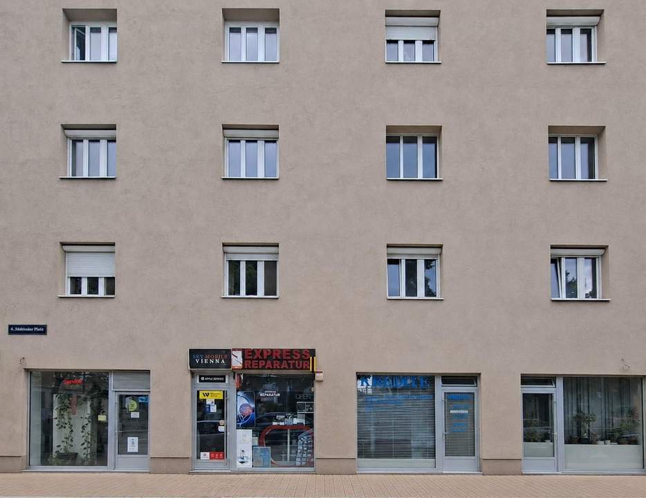"Frequenzlage mit Perspektive – Gewerbeobjekt am Südtiroler Platz"