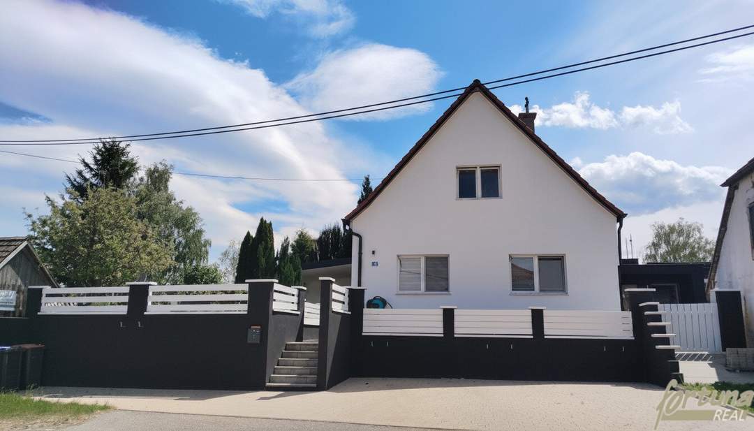 Modernisiertes Einfamilienhaus in Etzersdorf, 5 Zimmer, Balkon, Terrasse, 2 Stellplätze!