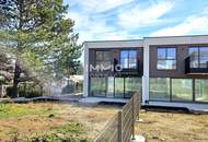 Eleganz trifft modernen Wohnkomfort: Exklusive lichtdurchflutete Doppelhaushälfte - attraktive Lage