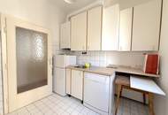 Charmante Drei-Zimmer-Wohnung mit Balkon nächst Albertina
