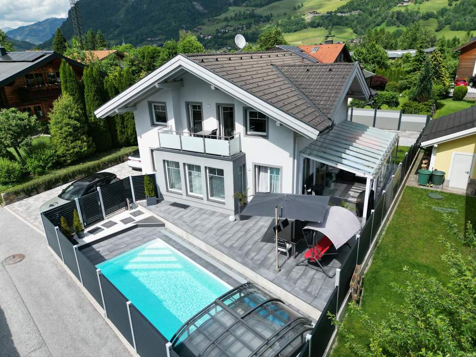 "Ihr Platz in der Sonne" – Einfamilienhaus mit Pool in Bad Hofgastein!