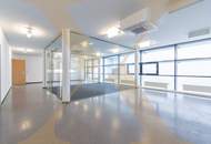 Klimatisierte Bürofläche mit idealer Sichtbarkeit in unmittelbarer Nähe zur Autobahnauffahrt A7 zu vermieten!