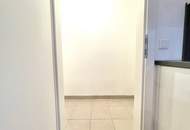 *Goldener Hirsch – Stilvolle 3-Zimmer-Wohnung mit Balkon in der Ziedlergasse, 23. Bezirk*