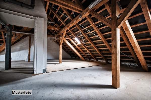 4-Zimmer-Wohnung in gutem Bau- und Erhaltungszustand