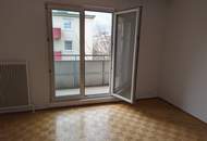 Ruhige 3-Zimmer Wohnung mit Balkon und Grünblick