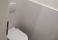 GENERALSANIERTE 2-ZIMMER-ALTBAU *ERSTBEZUG NACH KATEGORIEANHEBUNG*