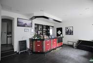 Stilvolle Bar auf zwei Etagen mit exklusivem Private Room