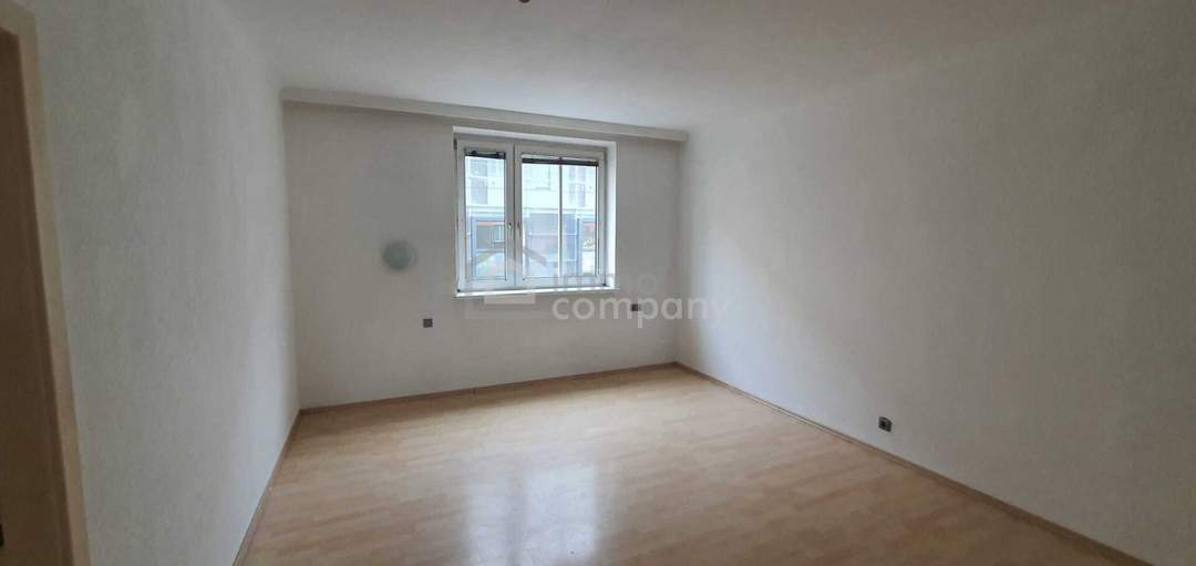 Preisreduziert! Sonnige 68 m² Wohnung mit Wertsteigerungspotenzial durch geplante thermische Sanierung
