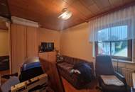 WOHN- UND GESCHÄFTSHAUS ALS GROSSZÜGIGES LANDHAUS MIT GESCHLOSSENEM INNENHOF, WERKSTATT, BÄCKEREI, KAFFEEHAUS UND NEBENGEBÄUDEN