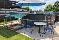 IHR RÜCKZUGSORT IM GRÜNEN: KLEINGARTENHAUS MIT POOL, GRILLPLATZ UND GARTENPARADIES