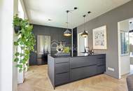 ARCHITEKTUR MIT CHARAKTER – EXKLUSIVES WOHNHAUS IN SEEWALCHEN AM ATTERSEE