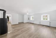 Erstbezug nach Renovierung (EG) und 26.849 m² Land (Tierhaltung erlaubt) !