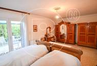 Charmantes Einfamilienhäuschen auf großem Grund in hervorragender Lage!