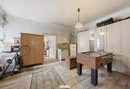 Historisches Jahrhundertwende-Bauernhaus mit uneinsehbarem Innenhof und großem Potenzial im idyllischen Pulkautal!