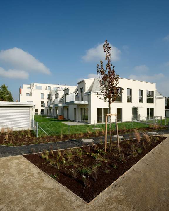 Wohnen im Kleegarten_gut aufgeteilte 3-Zimmer-Gartenwohnung_PROVISIONSFREI! Top 3