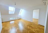 Großzügige klimatisierte DG-Maisonette - 3 Zimmer + große Galerie und 2 Terrassen - Schulgasse