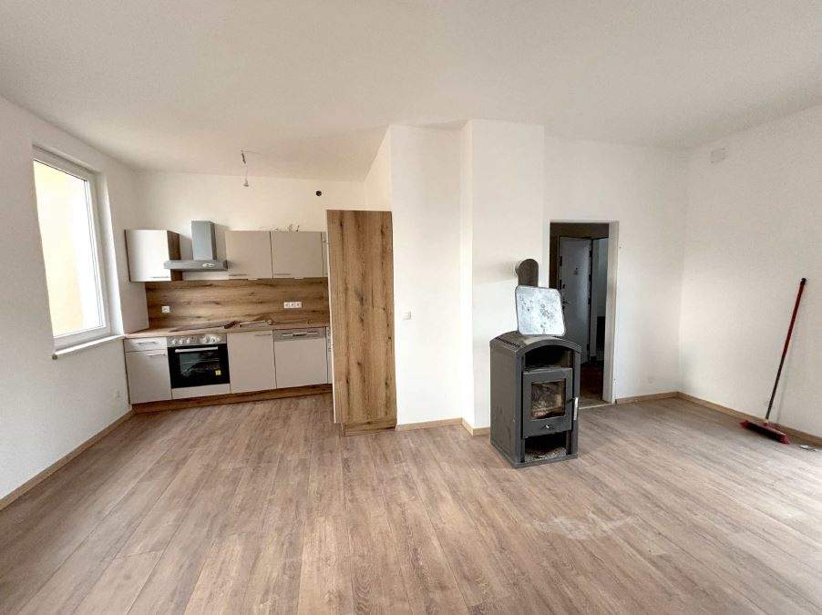 Vier Zimmerwohnung! Erstbezug! Die Wohnung ist kurz vor Fertigstellung.