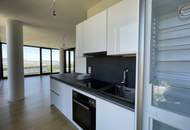 UNBEFRISTET: 2 Zimmer mit Loggia und unglaublichem Ausblick