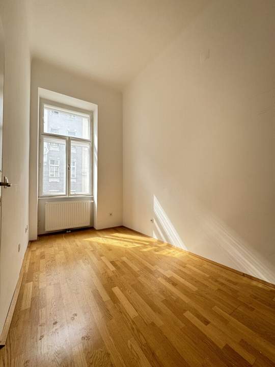 BESTLAGE DER JOSEFSTADT: 3-Zimmer-Altbauwohnung in Sanierten Haus zu verkaufen!