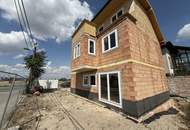 ERSTBEZUG | VOLLUNTERKELLERT | DACHTERRASSE | LUFTWÄRMEPUMPE | KAMIN