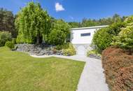 Villa voll unterkellert mit Poolhaus in absoluter Ruhelage