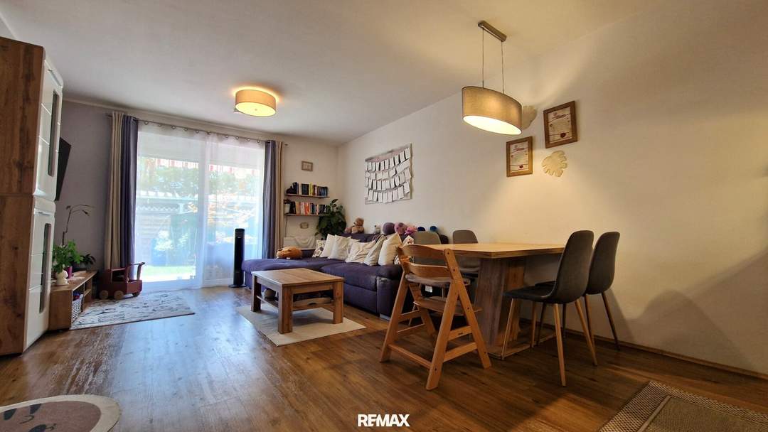 Sonnige 3-Zimmer-Wohnung mit Terrasse, Eigengarten und zwei Autoabstellplätzen nahe Gleisdorf