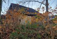 Traditioneller Vierkanthof im Dornröschenschlaf