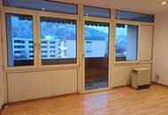 Kompakte Eigentumswohnung mit Loggia und Lift in perfekter Lage nahe Krankenhaus