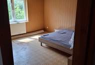 Stockhaus mit Groß-Garage - viele Nutzungsmöglichkeiten!