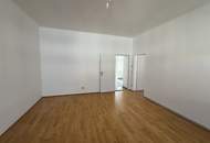 UNBEFRISTET - Helle 2,5-Zimmer Wohnung mit separater Küche und Abstellraum