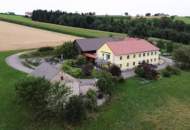 Traumhaftes Bauernhaus in Alleinlage mit Blick auf den Sonntagberg – 13 Hektar Natur pur im Ybbstal