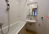 Schöne Dachgeschosswohnung mit Airbnb Potenzial