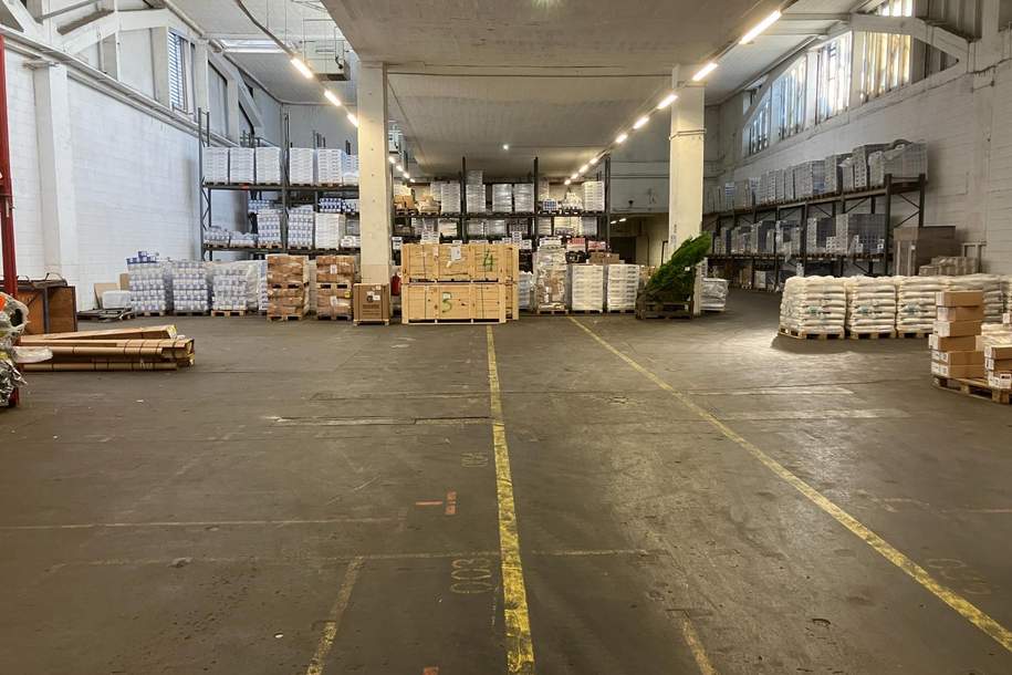 Lagerhallen ab 500 m² bis XXL., Gewerbeobjekt-miete, 8,88,€, 2514 Baden