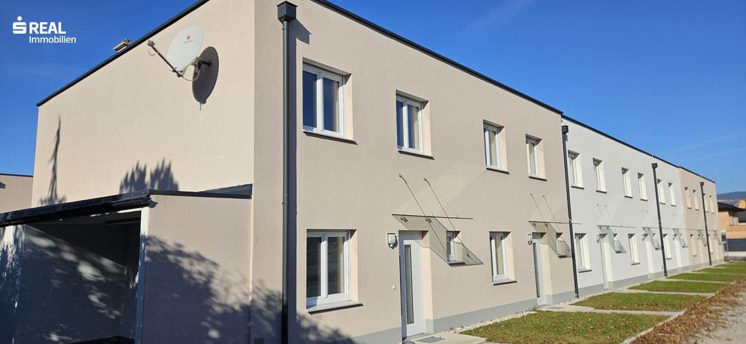 Neue Wohnhausanlage mit 7 Reihen- und 4 frei stehenden Wohnhäusern in Ybbs an der Donau