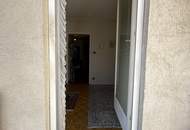 Gepflegte Wohnung nähe AKH mit schöner Terrasse und Loggia