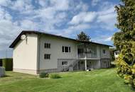 Wunderschönes Einfamilienhaus mit zusätzlichem Baugrundstück(eigene Zufahrt)