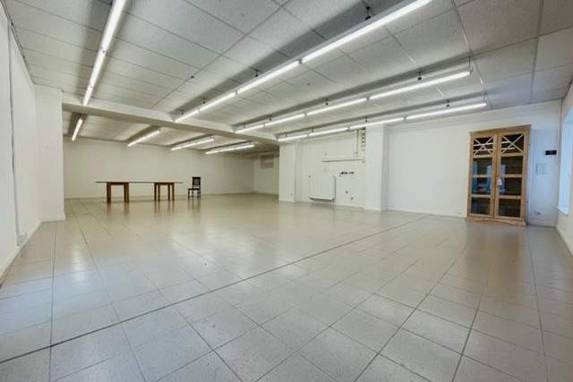 Geschäftslokal im Zentrum von Alkoven, Gewerbeobjekt-miete, 1.014,00,€, 4072 Eferding