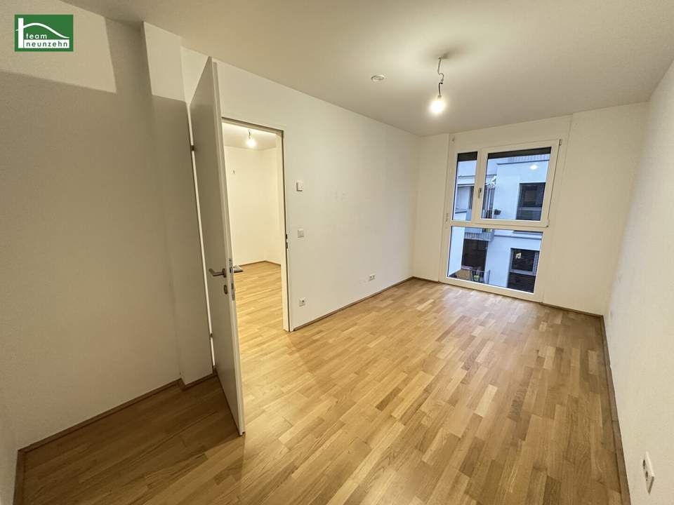 Neuwertige 2-Zimmer-Wohnung mit Balkon beim FAC-Platz – Nur 3 Minuten zur S-Bahn, ab Sofort verfügbar