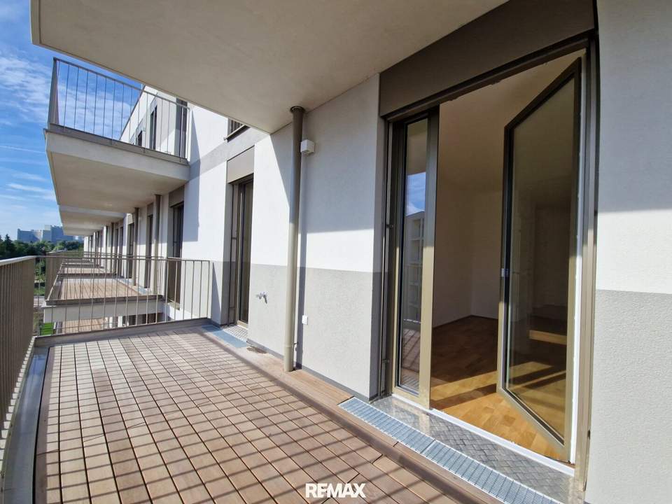Erstbezug neben Alter Donau und U1 Kagran! Hochwertige 2-Zimmer-Wohnung mit Balkon
