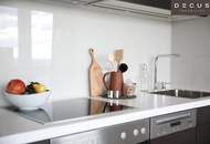 100 % LEGALE AIRBNB-VERMIETUNG – EIN INVESTMENT MIT ENTSCHEIDENDEM WETTBEWERBSVORTEIL Sie kaufen nicht nur ein Apartment. Sie investieren in eine bereits genehmigte gewerbliche Kurzzeitvermietung – mit nachgewiesenen Mieterträgen
