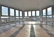 PANORAMA-Ebene über der Stadt! Dachgeschoß-Maisonette mit privater Außenfläche