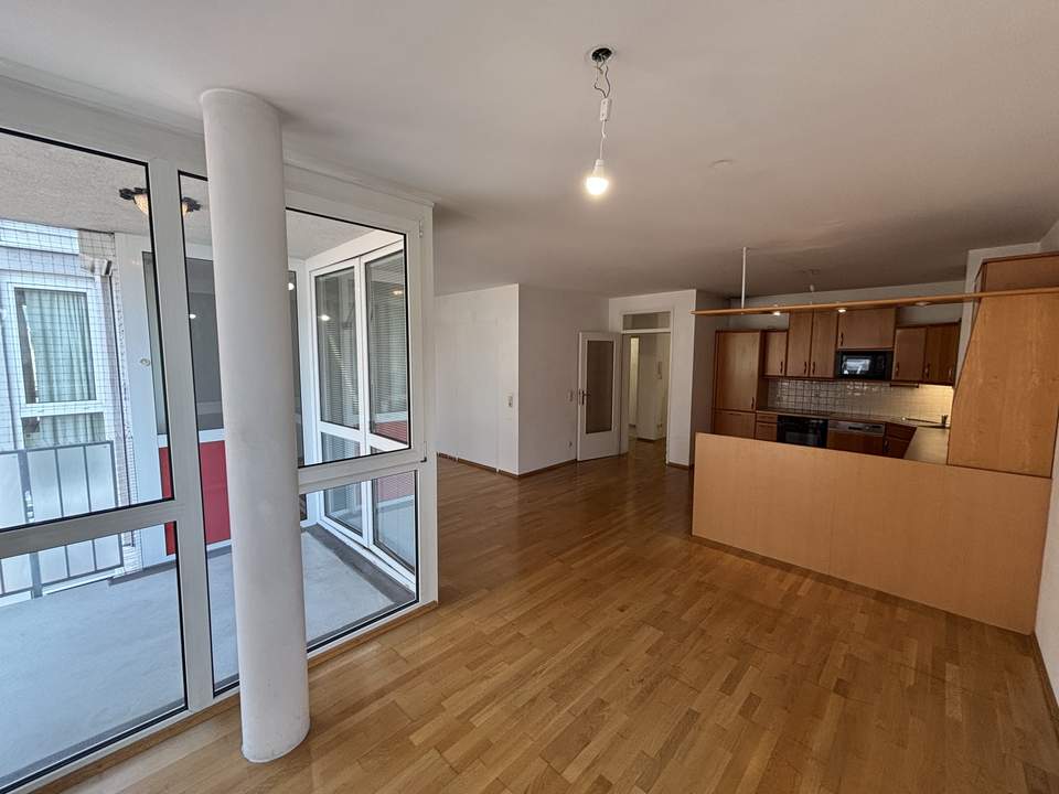 Eigentumswohnung in zentraler Linzer Lage mit Tiefgaragenplatz