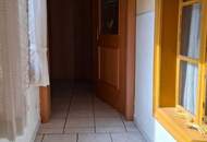 Stilvolles Wohn-Bauernhaus mit Nebengebäuden und Grüngarten!