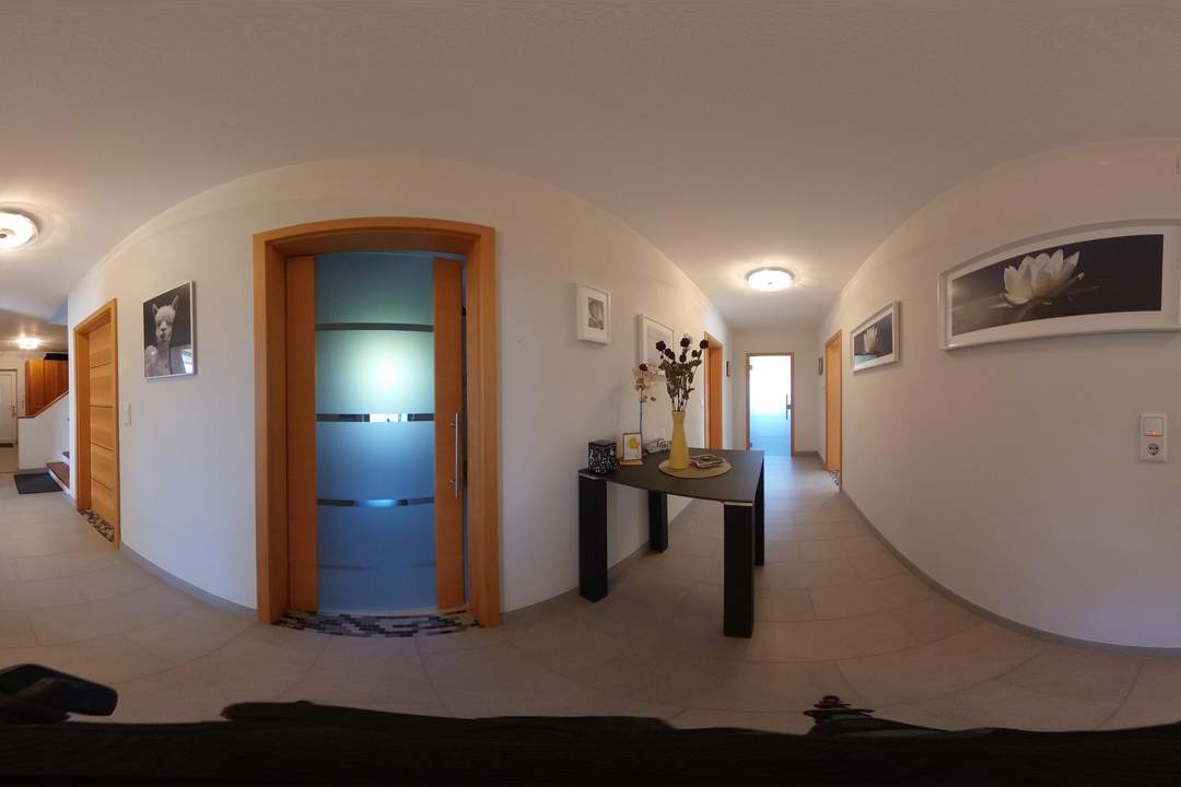 Wohnen im Grünen- modern, funktionell und mit großzügigem Wohnkonzept