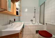 "Altbaujuwel in Bestlage der Josefstadt 2 Zimmer & hohe Decken"