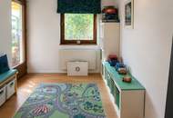 Hochwertige Erdgeschosswohnung mit Garten, Terrasse und 2 Stellplätzen in Schlitters