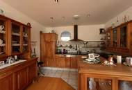 Mehr als nur ein Haus - Platzwunder mit Gartenidylle